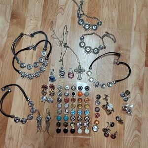 ❗️Large Lot Of Snap Jewelry